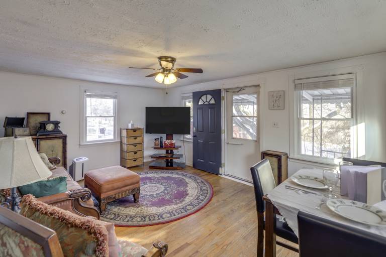 3 Mi to Englewood Dam: Pet-Friendly Home w/ Yard! — photo 4