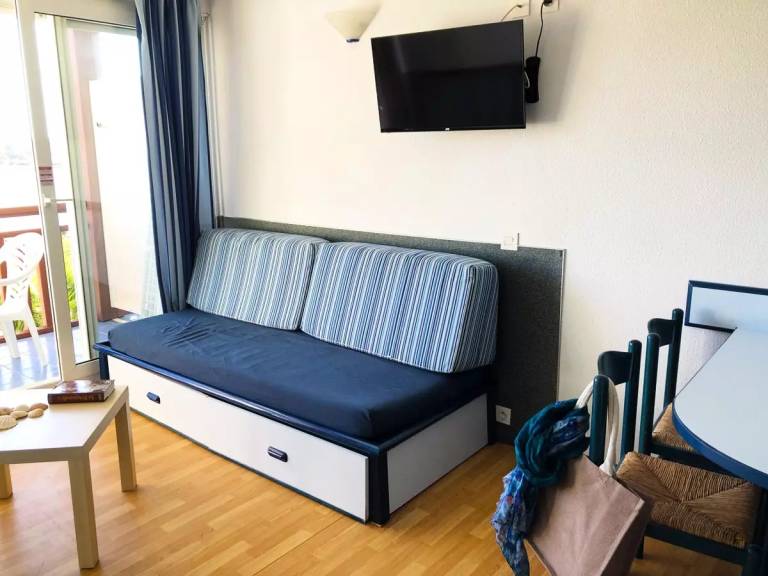 Nice holiday apartment with pool & patio | Beach nearby | Pets allowed — photo 3