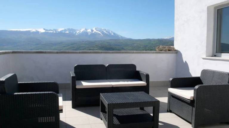 House  San Valentino in Abruzzo Citeriore
