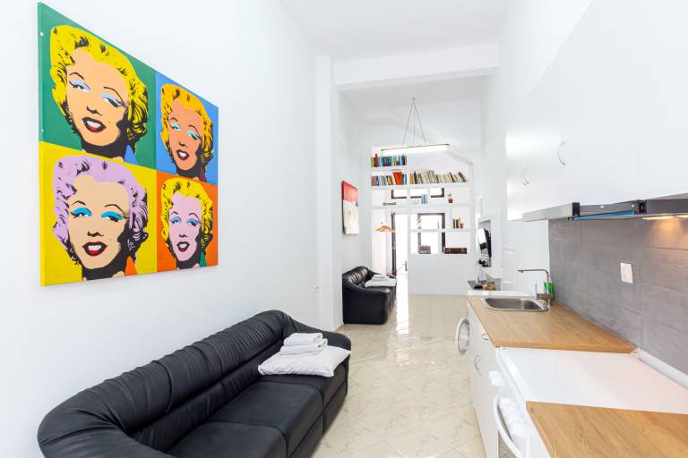 Rental apartment with garden | Garden view — photo 2