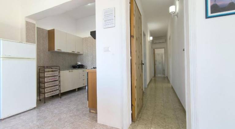 Holiday apartment with 2 rooms for 5 persons — photo 2