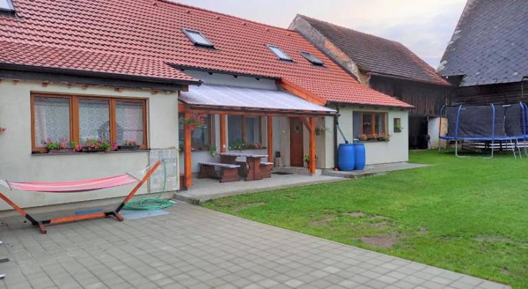 House with jacuzzi & pool in Cesky Krumlov