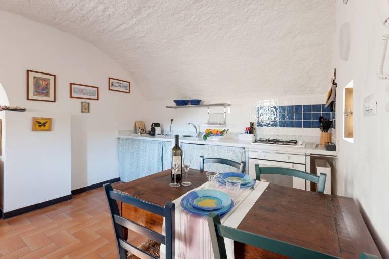 Apartment with BBQ & garden | Sea view — photo 4