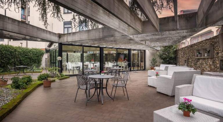 IH Hotels Milano Eur - Trezzano sul Naviglio — photo 2