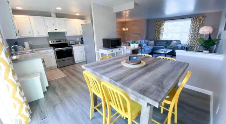 Charming vacation home | Good for workation | Pet-friendly — photo 4