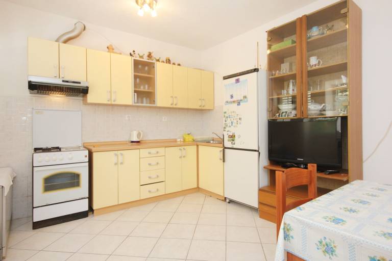 Two bedroom apartment near beach Viganj, Pelješac (A-633-c) — photo 4