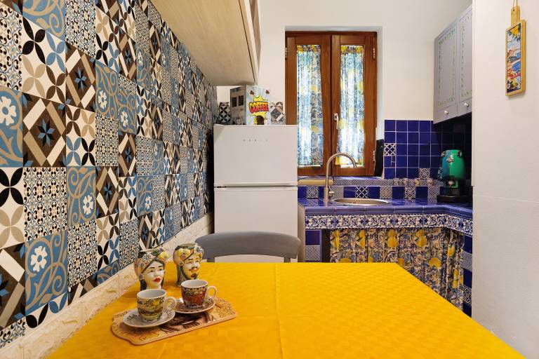 Wonderful holiday apartment with fast internet | Close to Palermo Cathedral | City view | Pets are welcome in Palermo