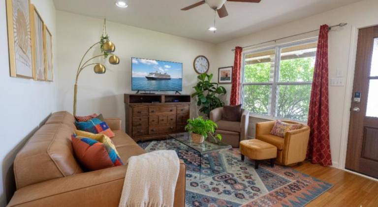 Lovely house | Pets are welcome in Austin, TX