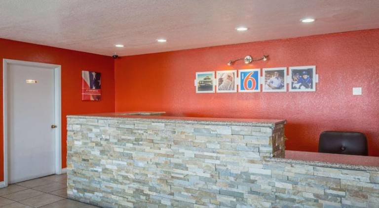 Motel 6 Lordsburg, NM — photo 5
