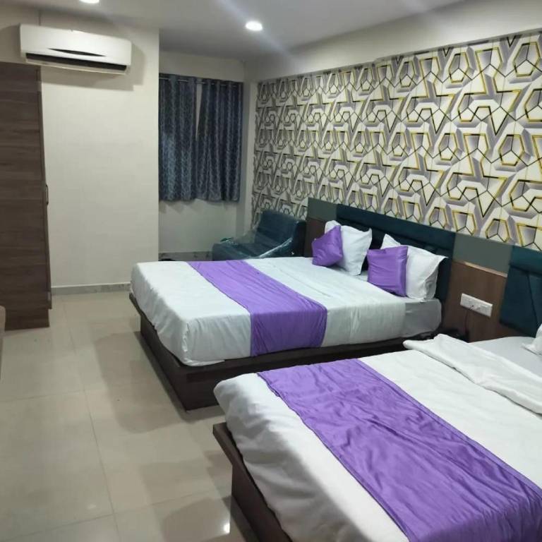 Goroomgo NR Nayan Residency Ahmedabad