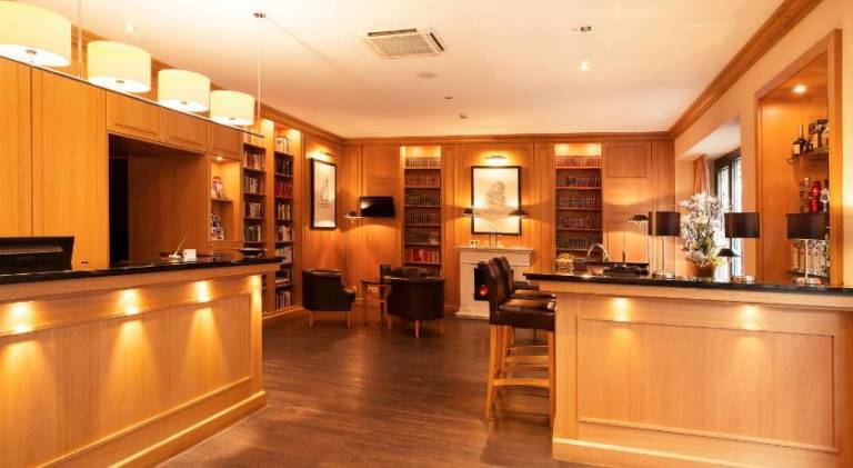 Townhouse Hotel — photo 2