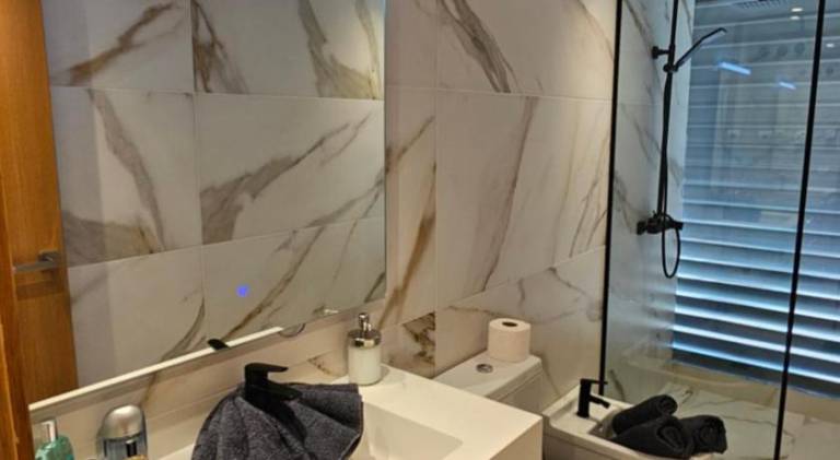 Holiday apartment with patio & jacuzzi — photo 4