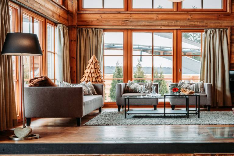 Chalet with yard, terrace & sauna | Pets allowed — photo 2