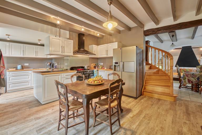 Family-friendly beautiful house with terrace, barbecue & yard | Dogs allowed — photo 3