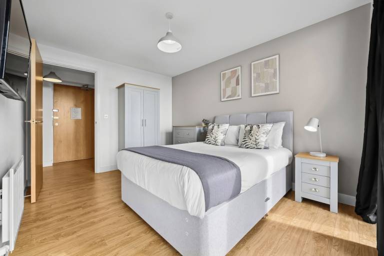 Apartment  Milton Keynes