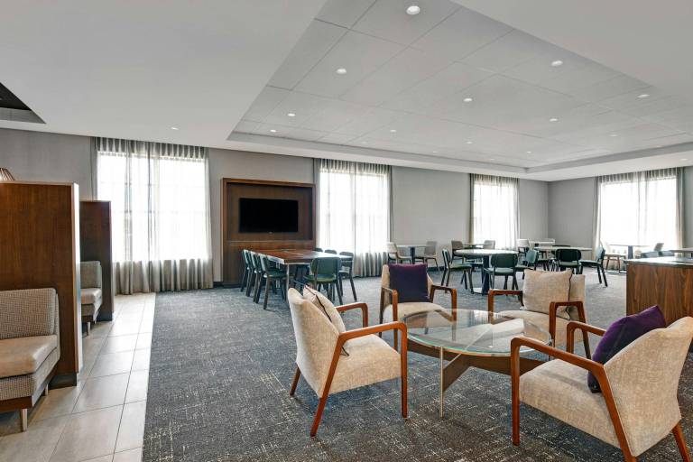 Courtyard by Marriott Manhattan Aggieville — photo 4