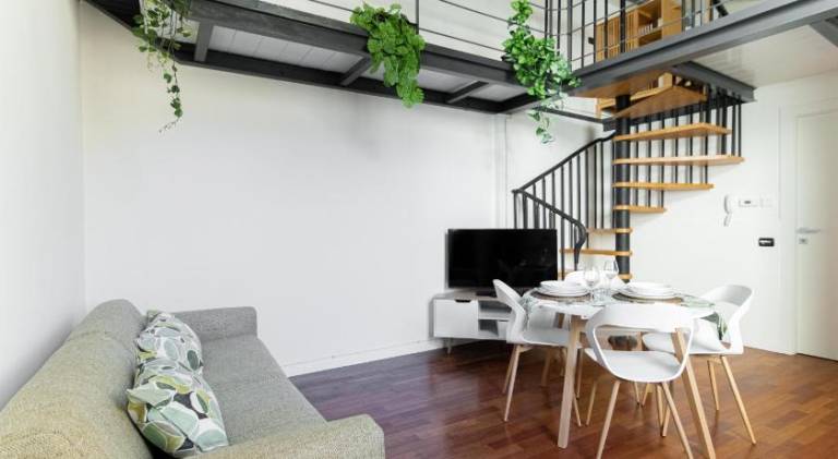 Beautiful rental apartment | Close to Como Cathedral | Pet-friendly — photo 2