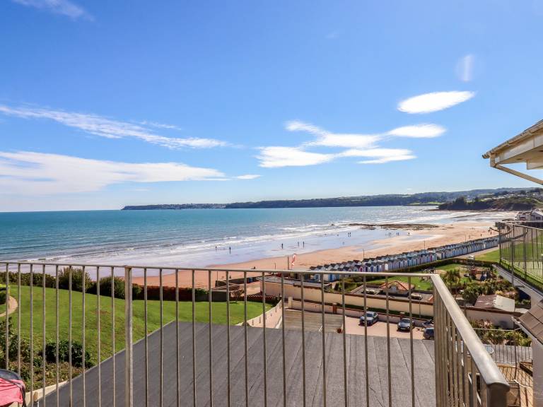 Cottage | Beach view — photo 3