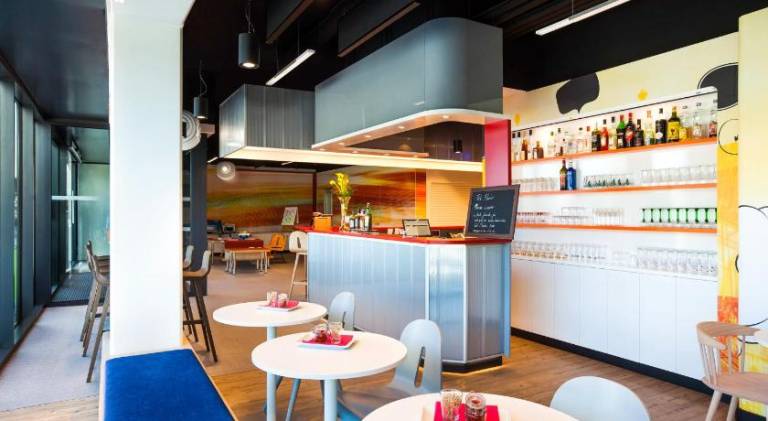 Ibis Styles Mulhouse Centre Gare — photo 2