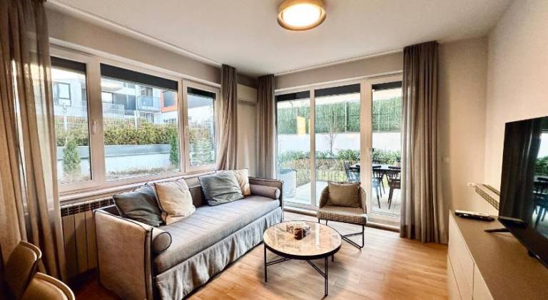 Serviced apartment with terrace & garden | Pets are welcome — photo 2