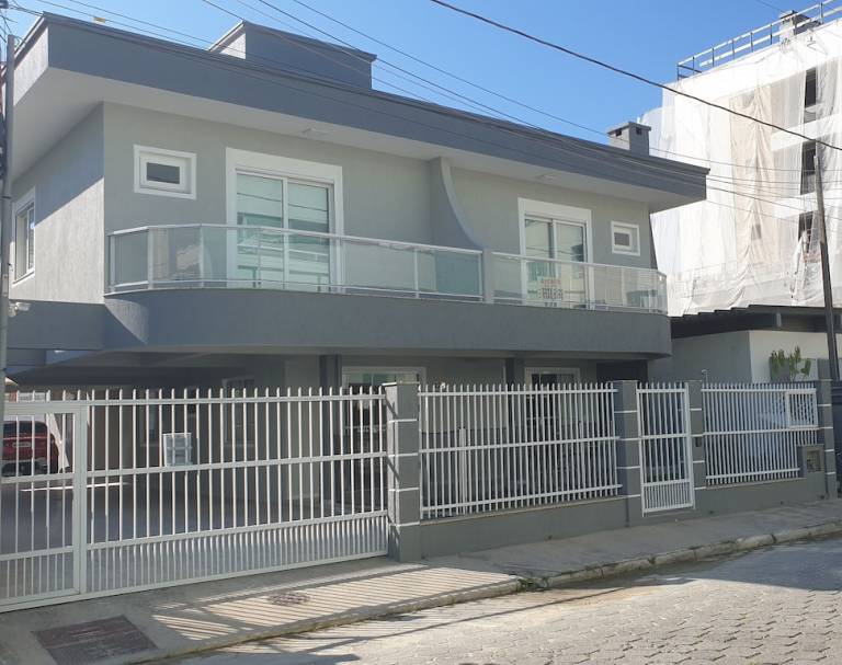Apartamento  Bombinhas