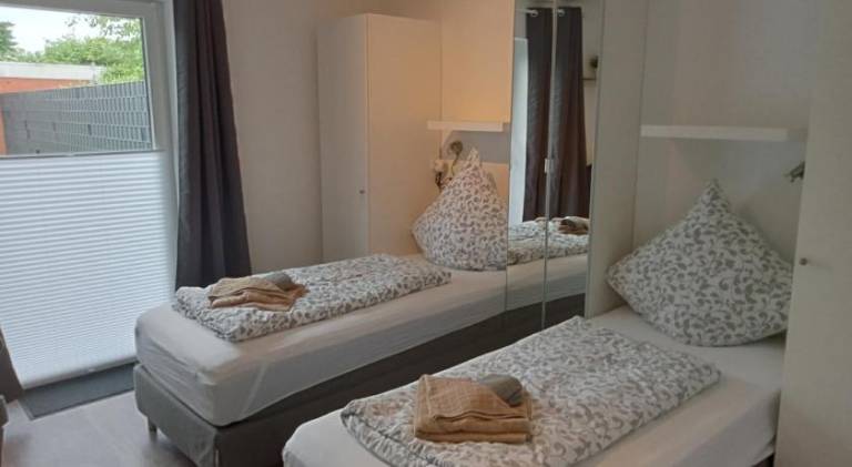 Vacation home with 1 room for 4 persons in Emden