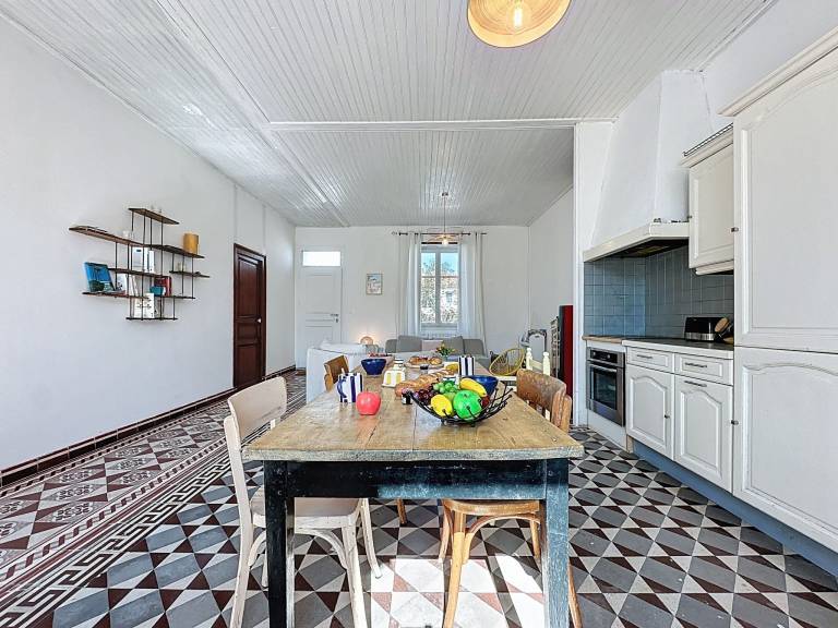 Fully equipped charming house with garden, terrace & grill | Pet-friendly — photo 3