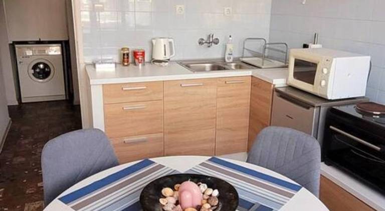 Rental apartment with 2 rooms for 5 persons — photo 3