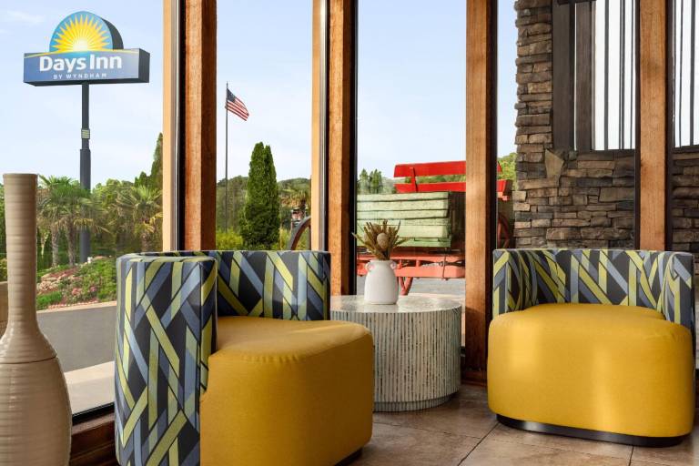 Days Inn by Wyndham Cartersville — photo 3