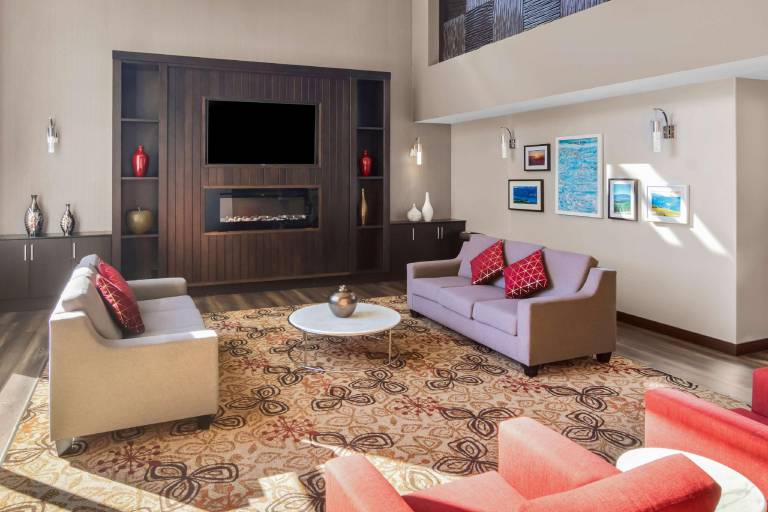 Best Western Plus Osoyoos Hotel & Suites — photo 3