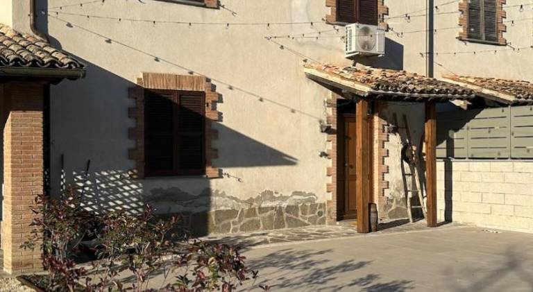 Spacious vacation home with garden, jacuzzi & barbeque | Pet-friendly in Orvieto