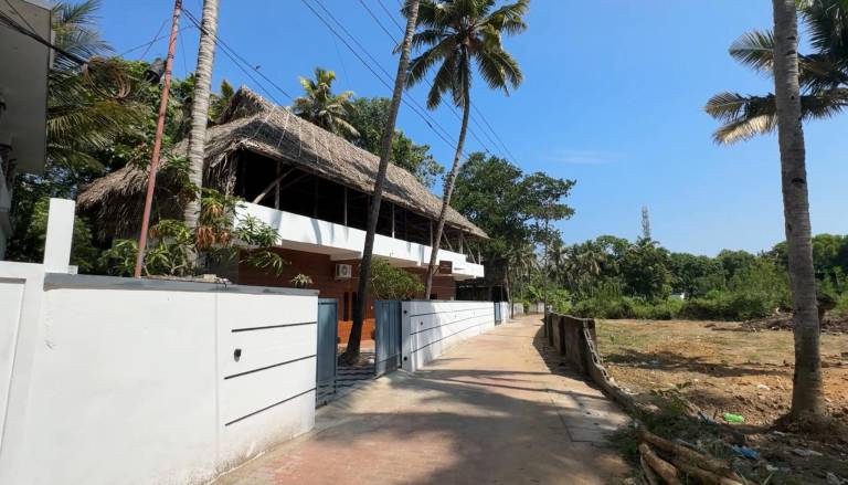 Kuma Surf House in Varkala