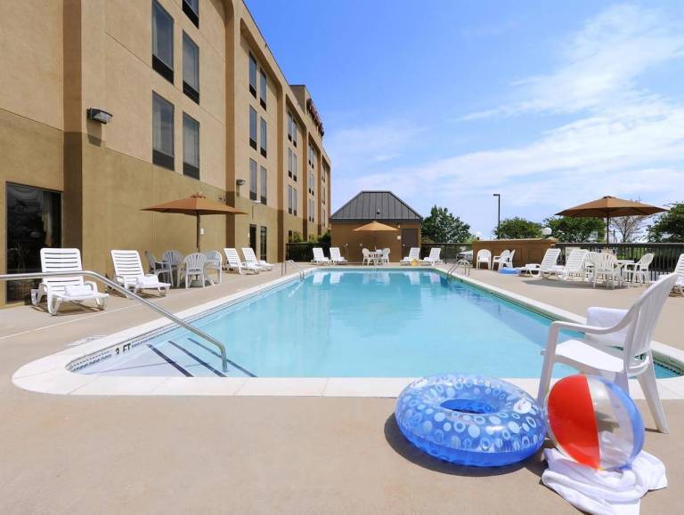 Hampton Inn Gaffney — photo 3