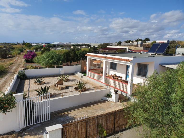 Lovely vacation home with barbecue, terrace & garden | Next to the beach | Pets allowed — photo 3