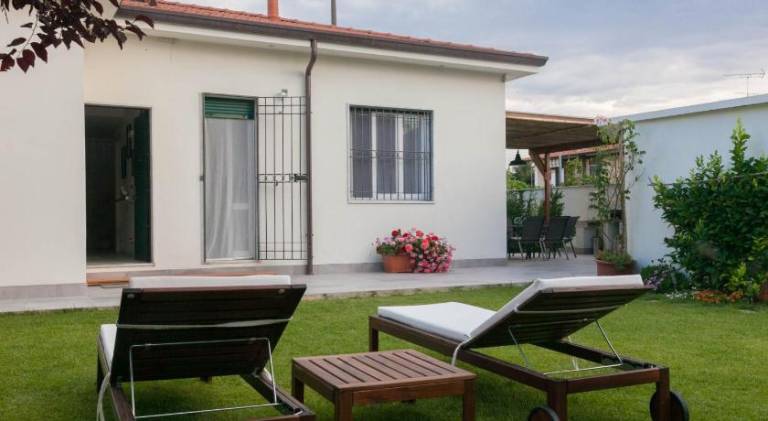 Nice vacation home | Pets are welcome in Ameglia
