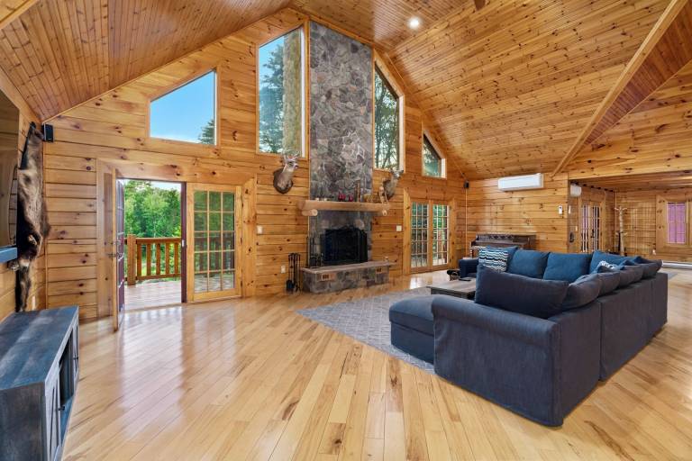 Lodge  Eldred