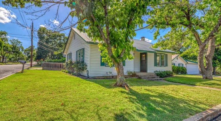 Charming vacation home | Pets allowed — photo 4