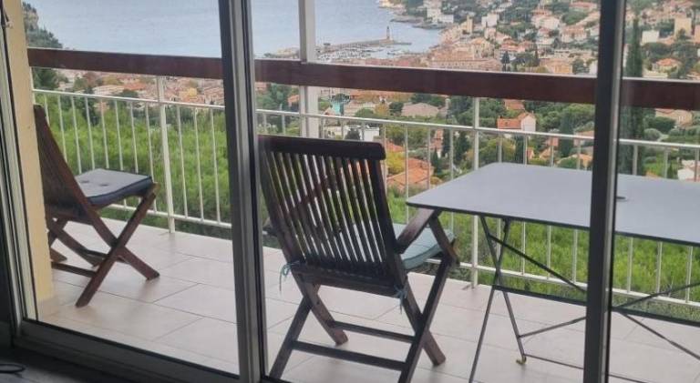 Fully equipped holiday apartment with yard & terrace | Dogs allowed — photo 3