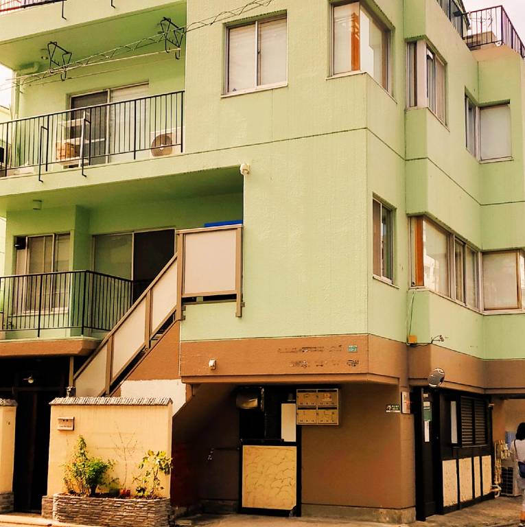 Pension 1 Chome-22 Minamiotsuka