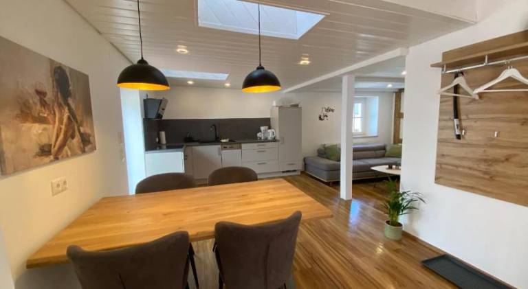 Rental apartment with 2 rooms for 5 persons — photo 2
