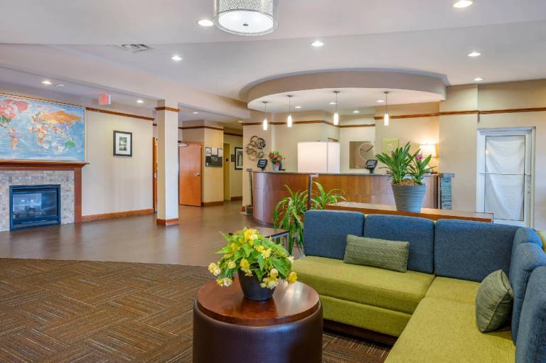 Comfort Suites Urbana Champaign, University Area — photo 4