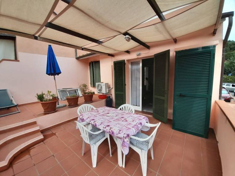 Holiday Apartment 'Bilo La Pérgola' near the Beach with Terrace and Wi-Fi in Marciana