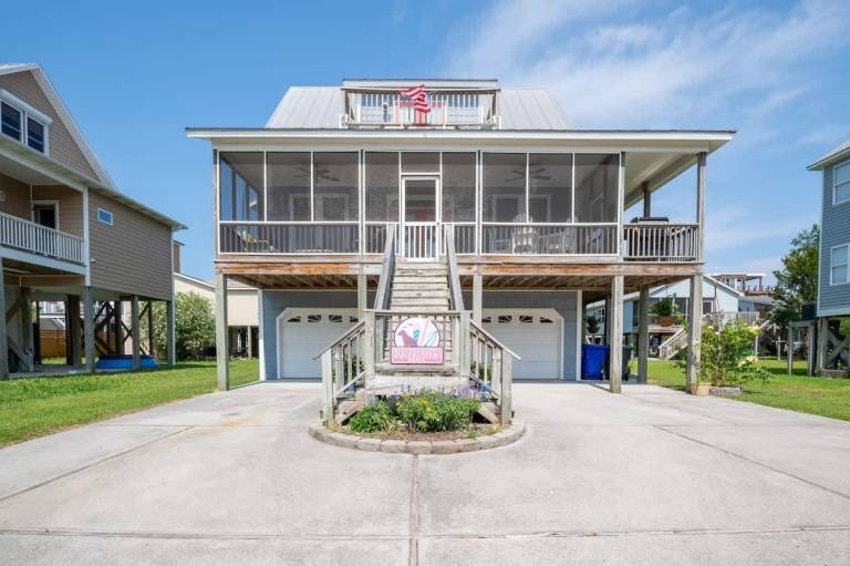 Vacation home with yard & barbeque | Water view in Carolina Beach, NC