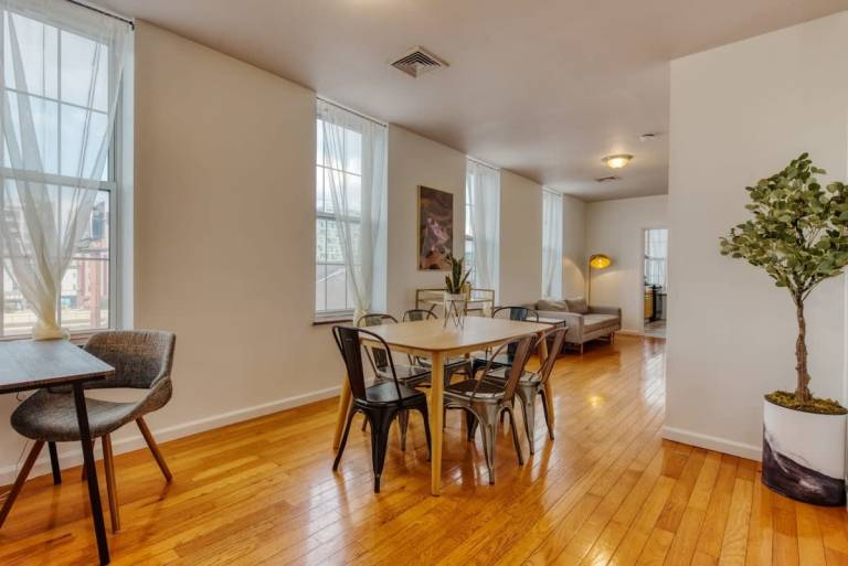 Holiday apartment | Close to Love Park | Good for workation in Philadelphia, PA