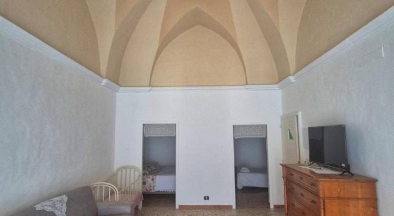Rental apartment with 1 room for 6 persons — photo 3