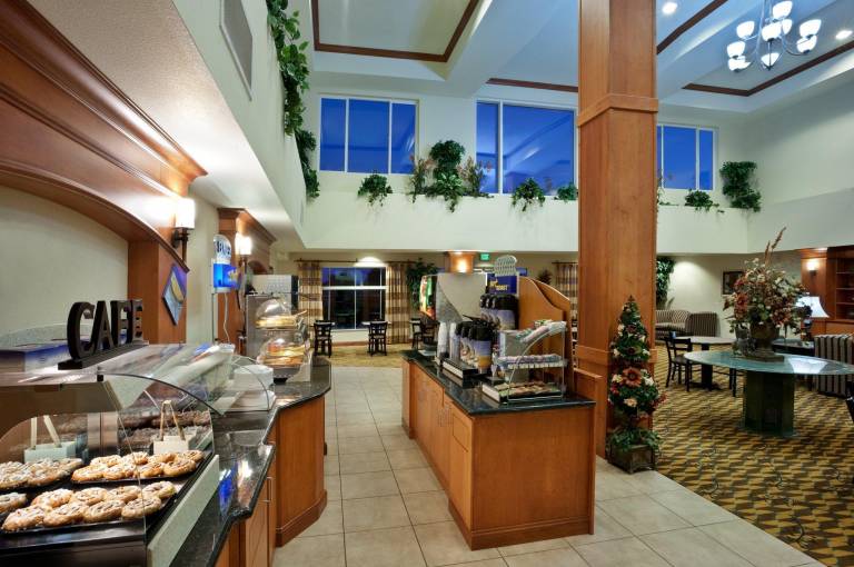 Holiday Inn Express Hotel & Suites Nampa By IHG — photo 5