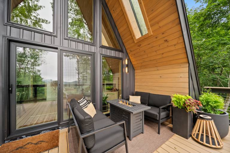 Ascent A-Frame Modern Treehouse with Hot Tub and Views — photo 4