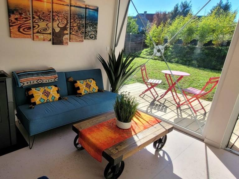 Vacation home with patio | Pets are welcome in Bourges