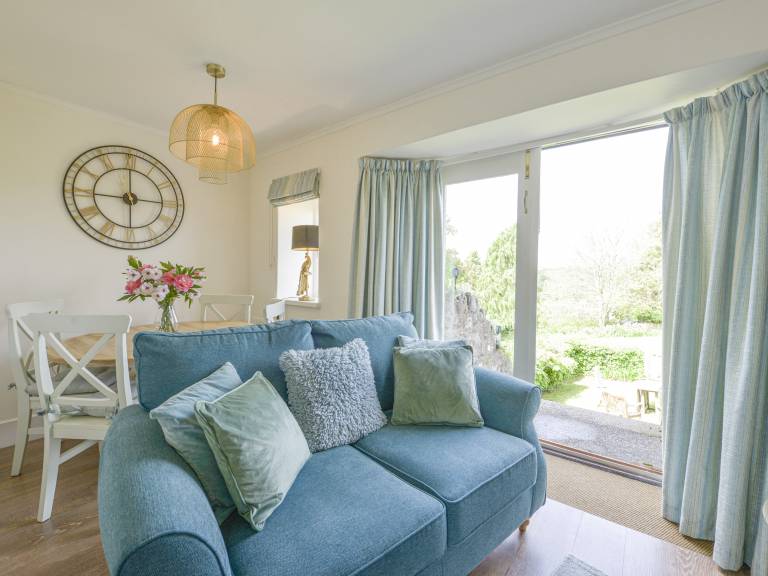 Family-friendly beautiful cottage with garden | Pet-friendly — photo 5