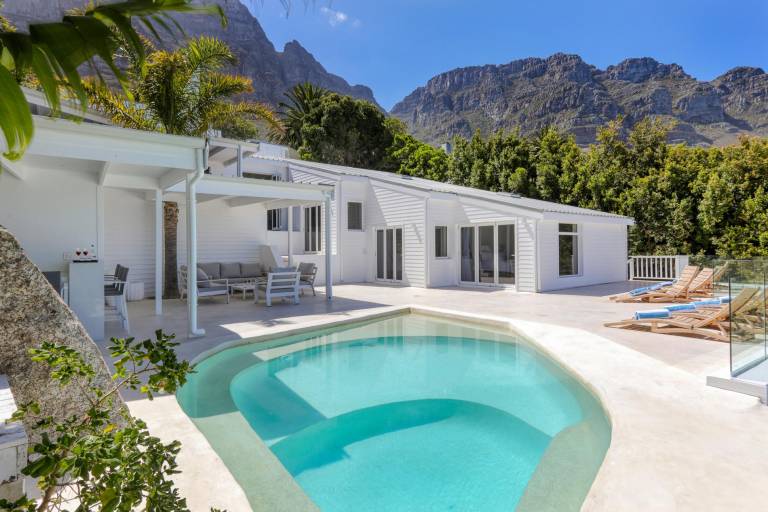 Villa  Bakoven